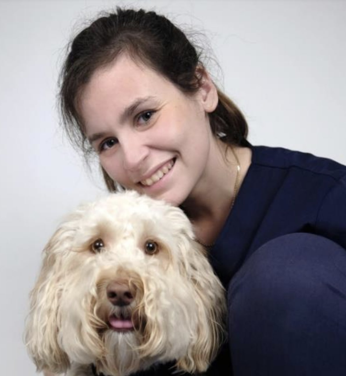 Maëva Sire, Vétérinaire dentiste